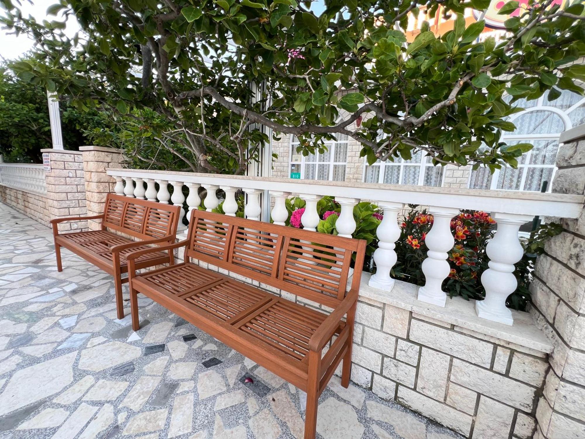Bed & Breakfast Rab Palit Exterior photo