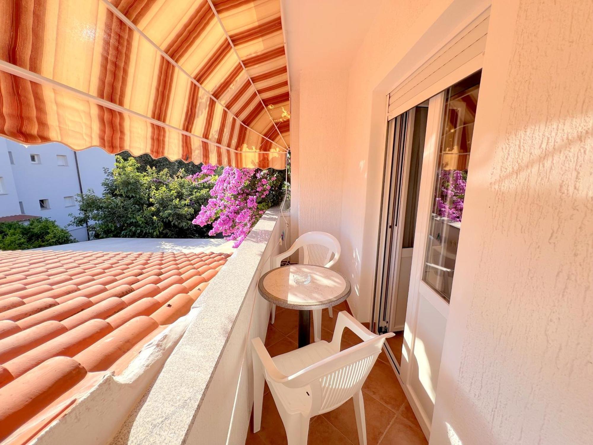 Bed & Breakfast Rab Palit Exterior photo